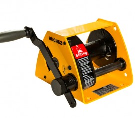 وینچ دستی کشنده افقی با ظرفیت 1450 کیلوگرم مدل MANIBOX GR - 1000 with galvanized frame ساخت هوچز فرانسه